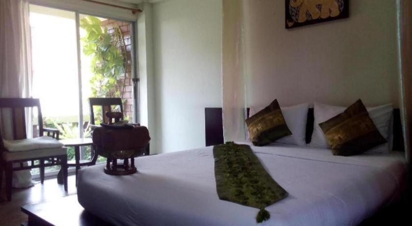 Hotel Baan Pim à Chiang Mai Extérieur photo